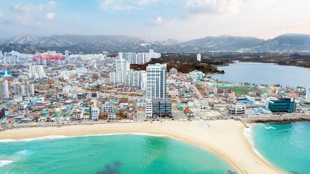 Sokcho Rianvichae Central Hotel Exterior photo